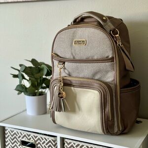 Itzy Ritzy Vanilla Latte Boss Plus Backpack Diaper Bag